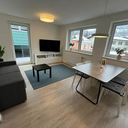 Living - Neue Stadtwohnung *